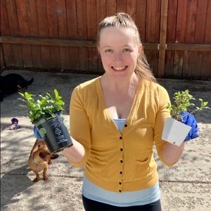 Meet your Posher, Rebecca